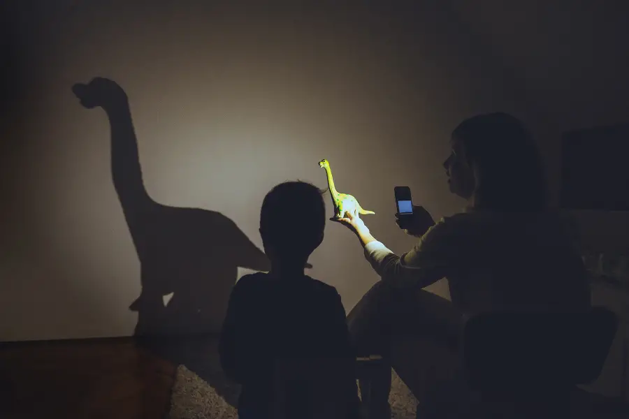 Fun Flashlight Games for Kids to Try This Summer