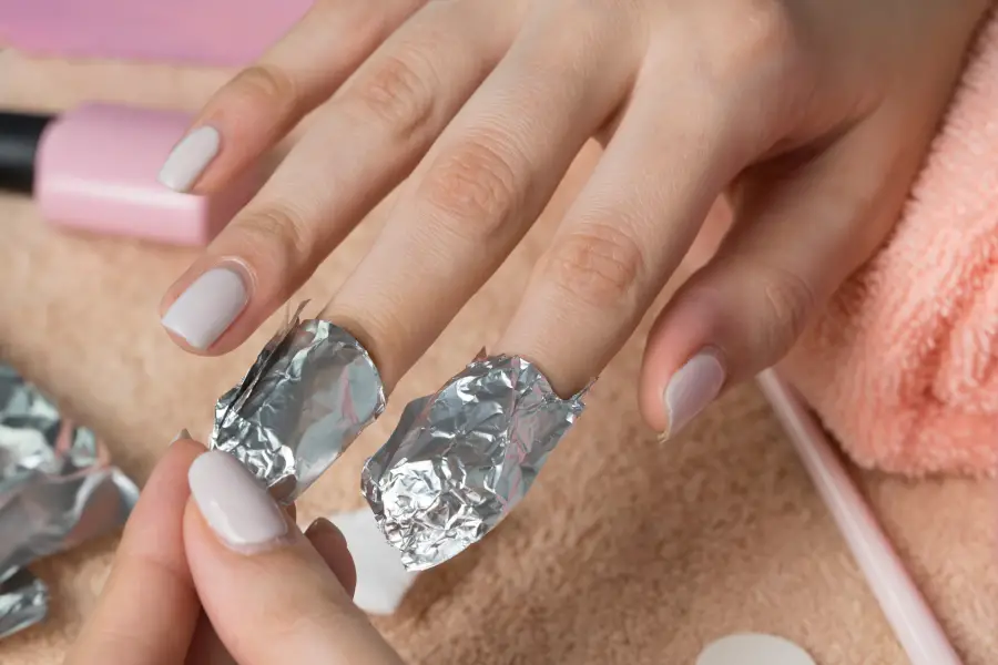 How To Remove Acrylic Nails With Tin Foil